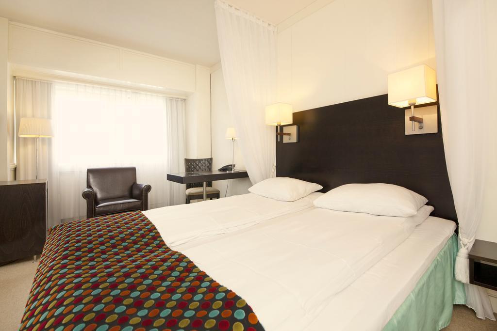 Quality Hotel Strand Gjøvik מראה חיצוני תמונה